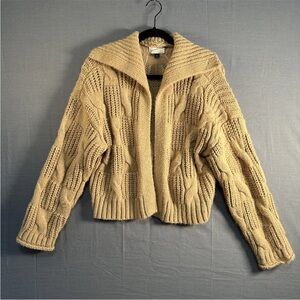 Universal Thread Chunky Knit Tan Cardigan